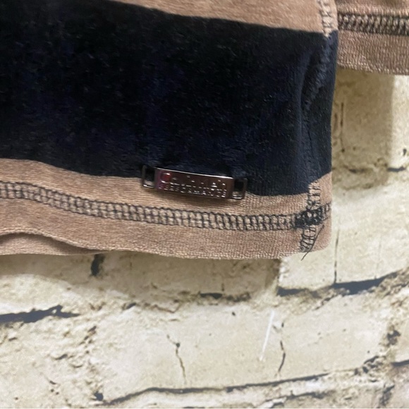 Calvin Klein Performance Black Tan Striped Velour Cowl Neck Sweater - Picture 4 of 7